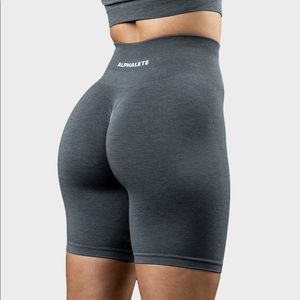 Alphalete amplify biker shorts
